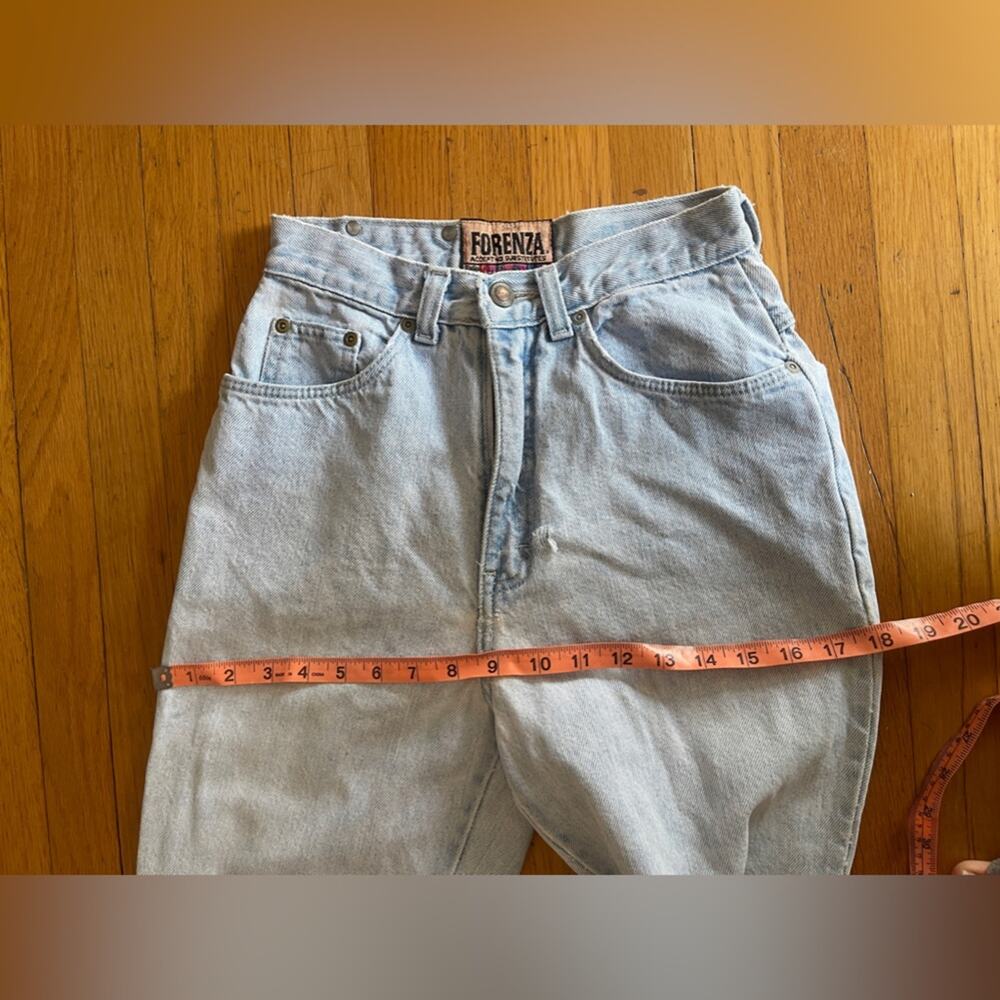 90s Vintage High Waisted Forenza Light Wash Jeans - Picture 11 of 13
